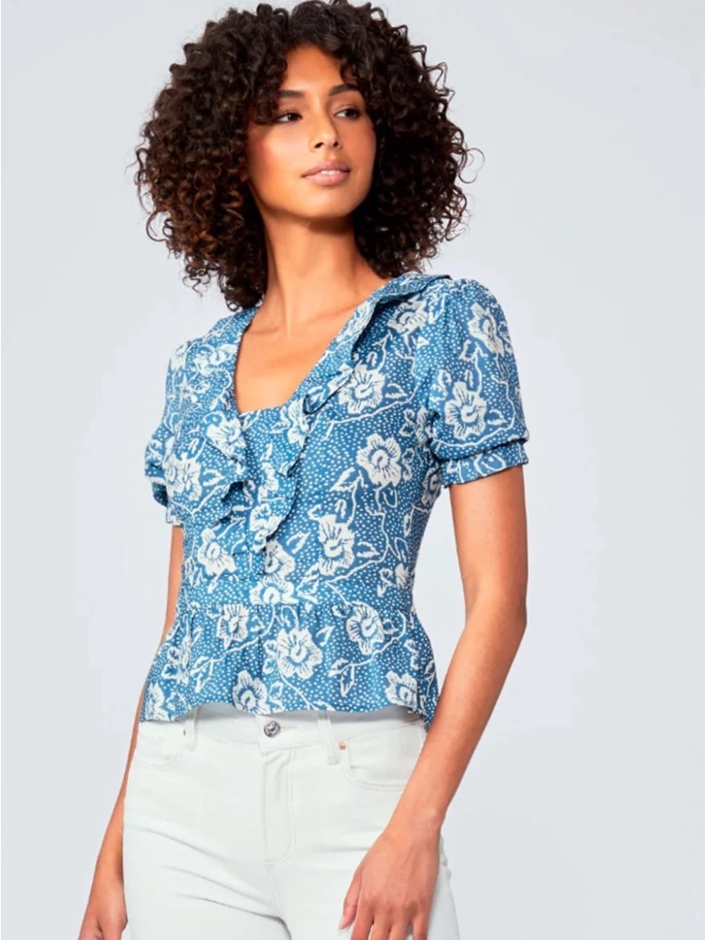 PAIGE Cayenne blue floral blouse short sleeve top small nwt new